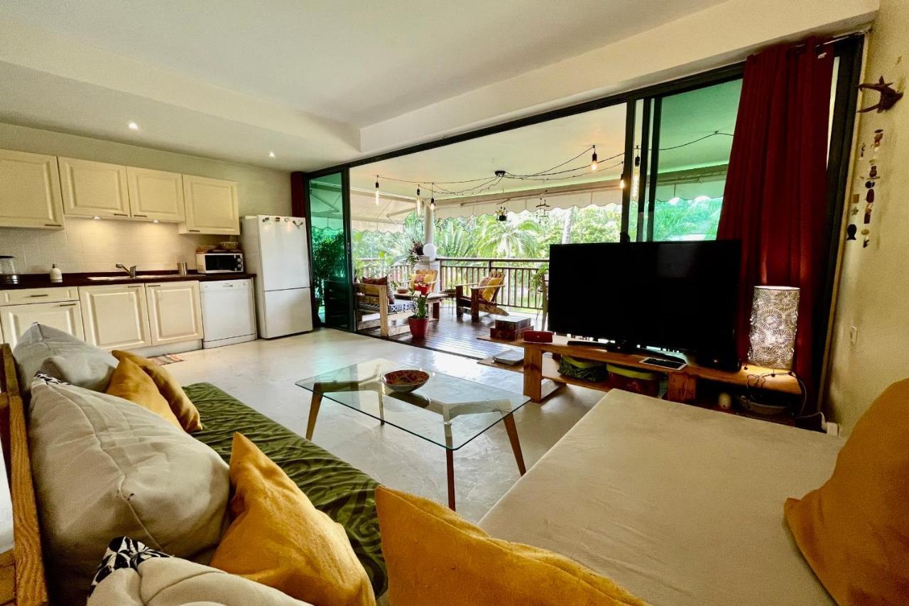 Vaiava Beach Carlton- Tahiti - Beachfront Luxury Residence & Pool - 4 Pers Punaauia  Екстер'єр фото